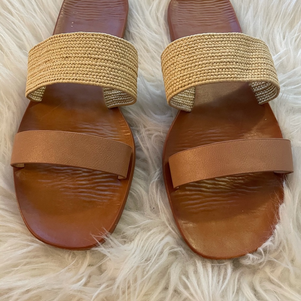 Lagertha Double Strap Woven Casual Sandals - Picture 9 of 12